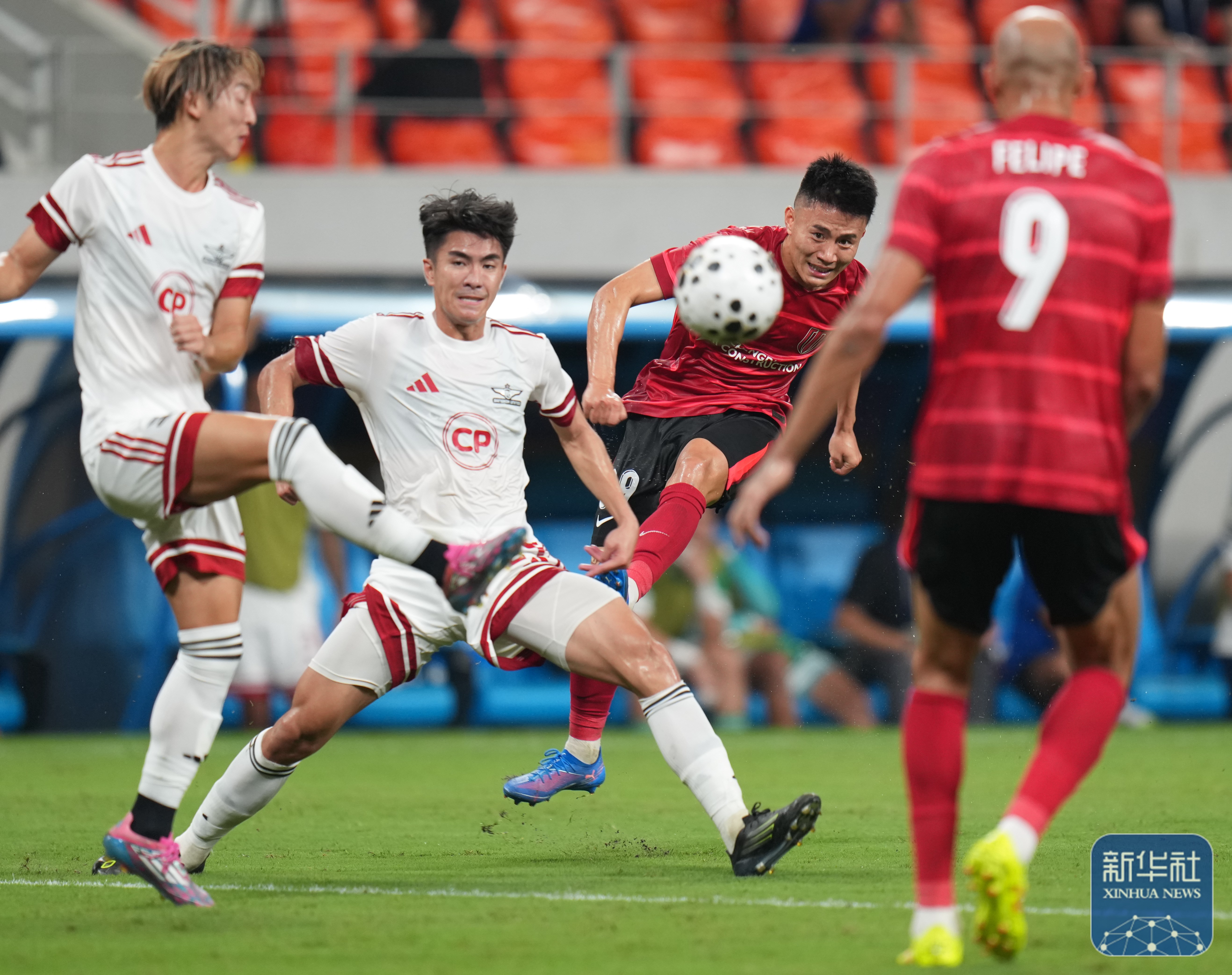 转会期体能课后，成都蓉城迎来里程碑备战欧联，气氛紧张，数据趋势出现新变化的简单介绍