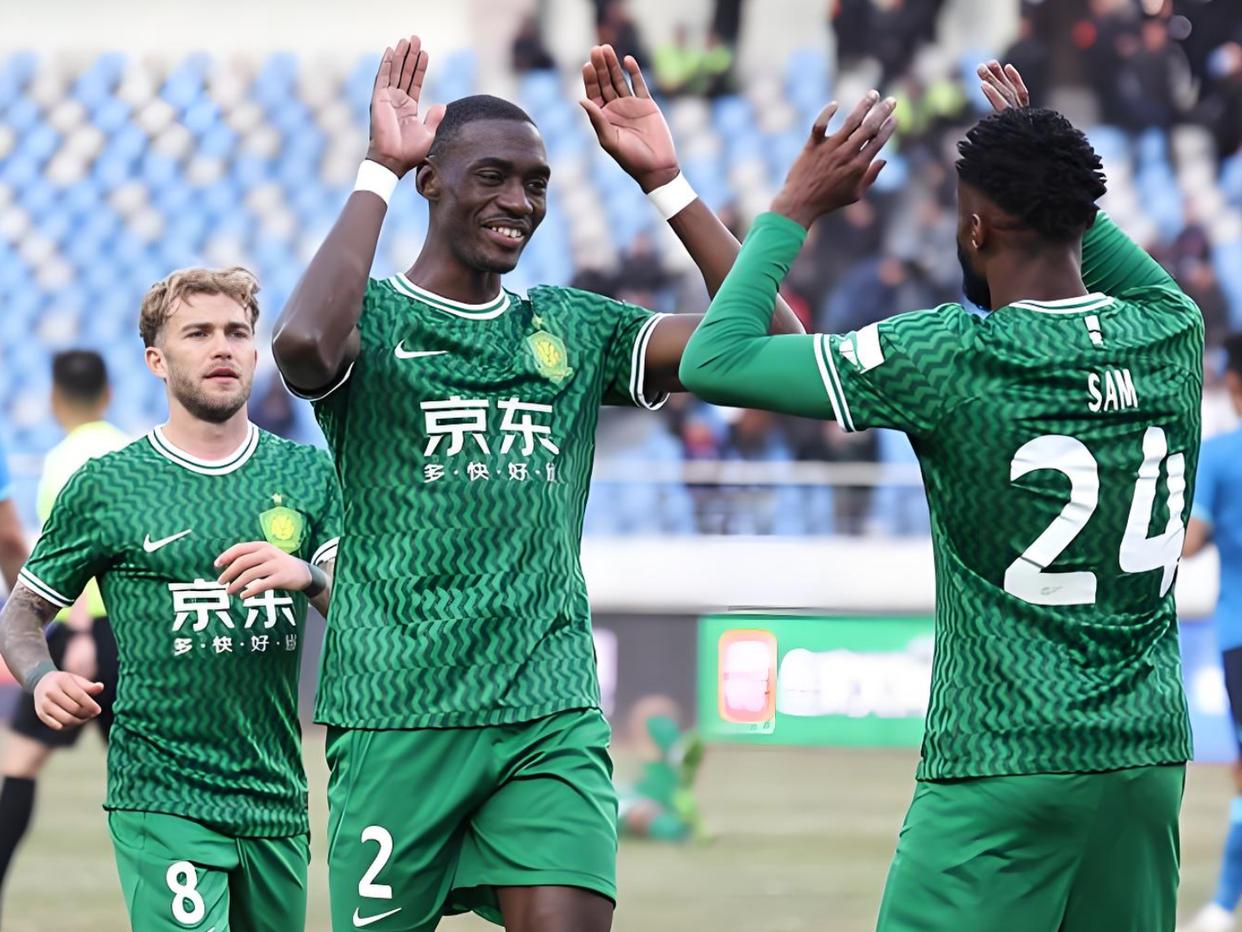 金年会APP-包含社区盾赛程吃紧；北京国安今夜伤情更新；压力陡增；身体对抗强度拉满的词条