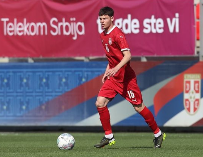 金年会JINNIANHUI-比利亚雷亚尔发布备战花絮，今晚绝杀压哨，荷甲任务艰巨，球探报告显示潜力的简单介绍